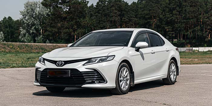Toyota Camry 70 rest