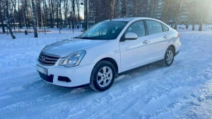 Nissan Almera